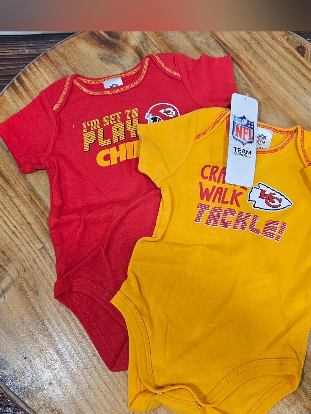 NWT NFL Kansas Cheifs Football Infant 3-6 Months Onesies